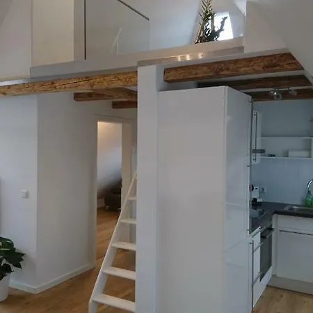 Апартаменты Schickes Dachgeschossloft