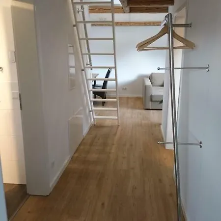 Schickes Dachgeschossloft Апартаменты *